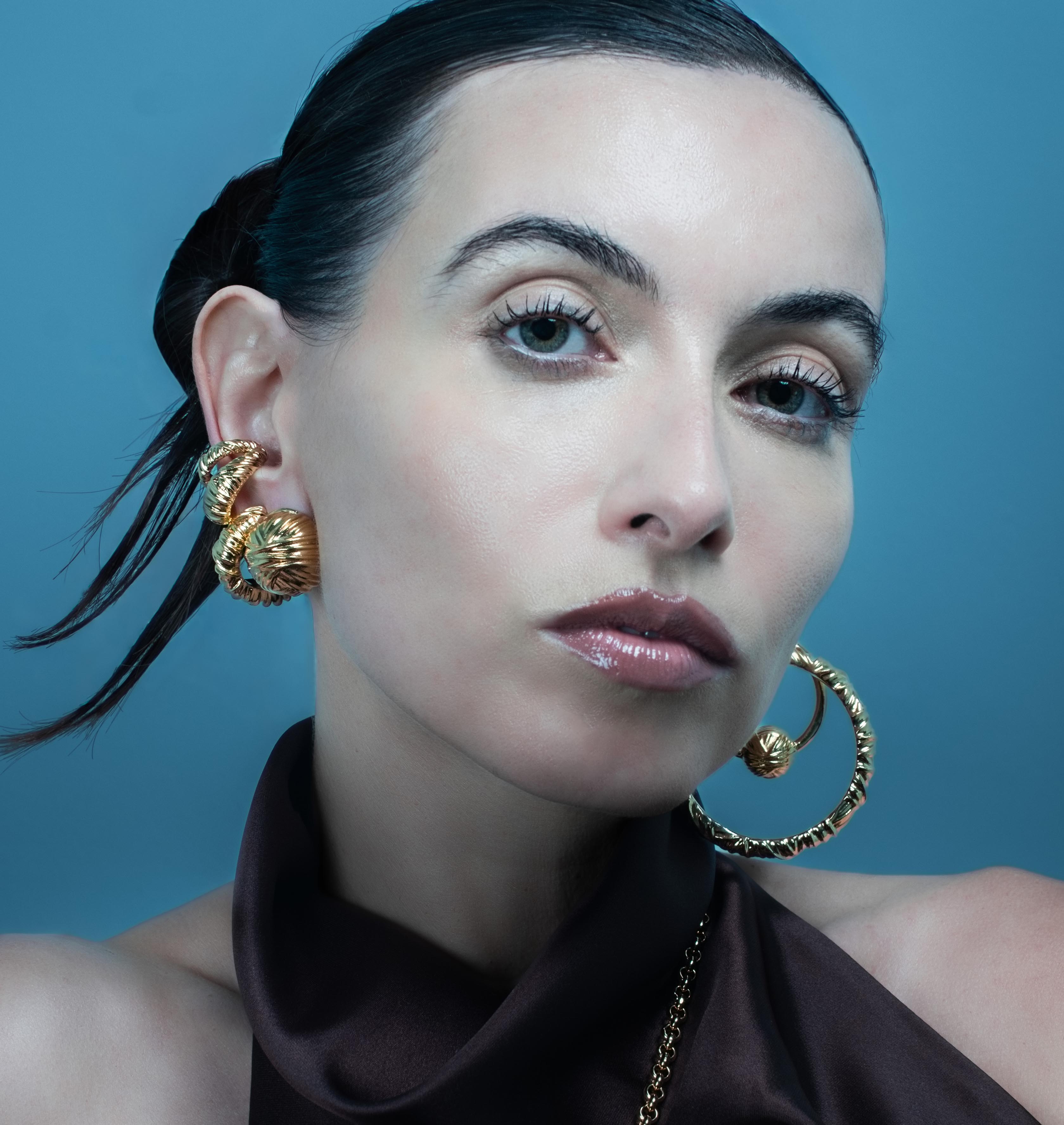 Earrings SMALL BUN TWYST Gold