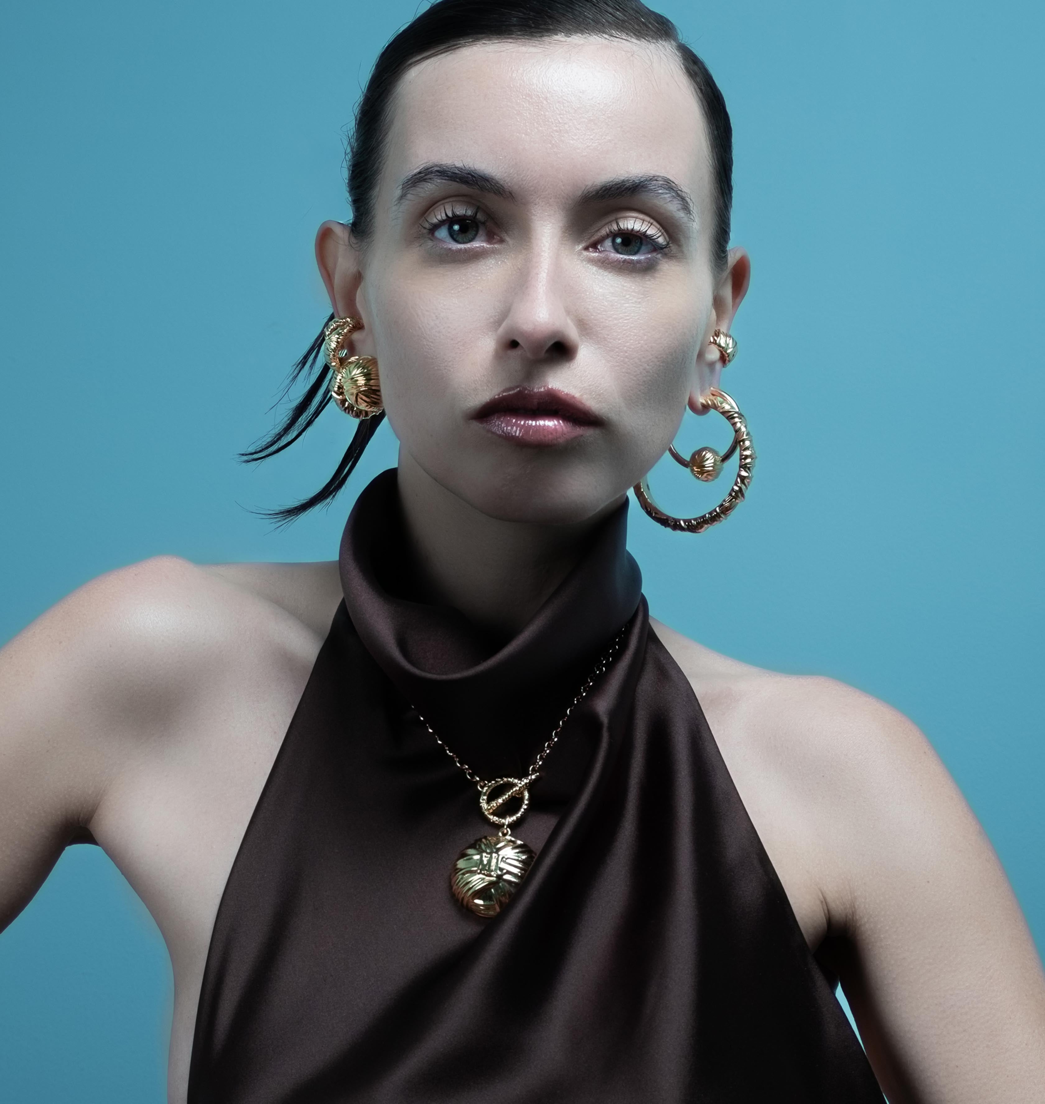 Earrings SMALL BUN TWYST Gold