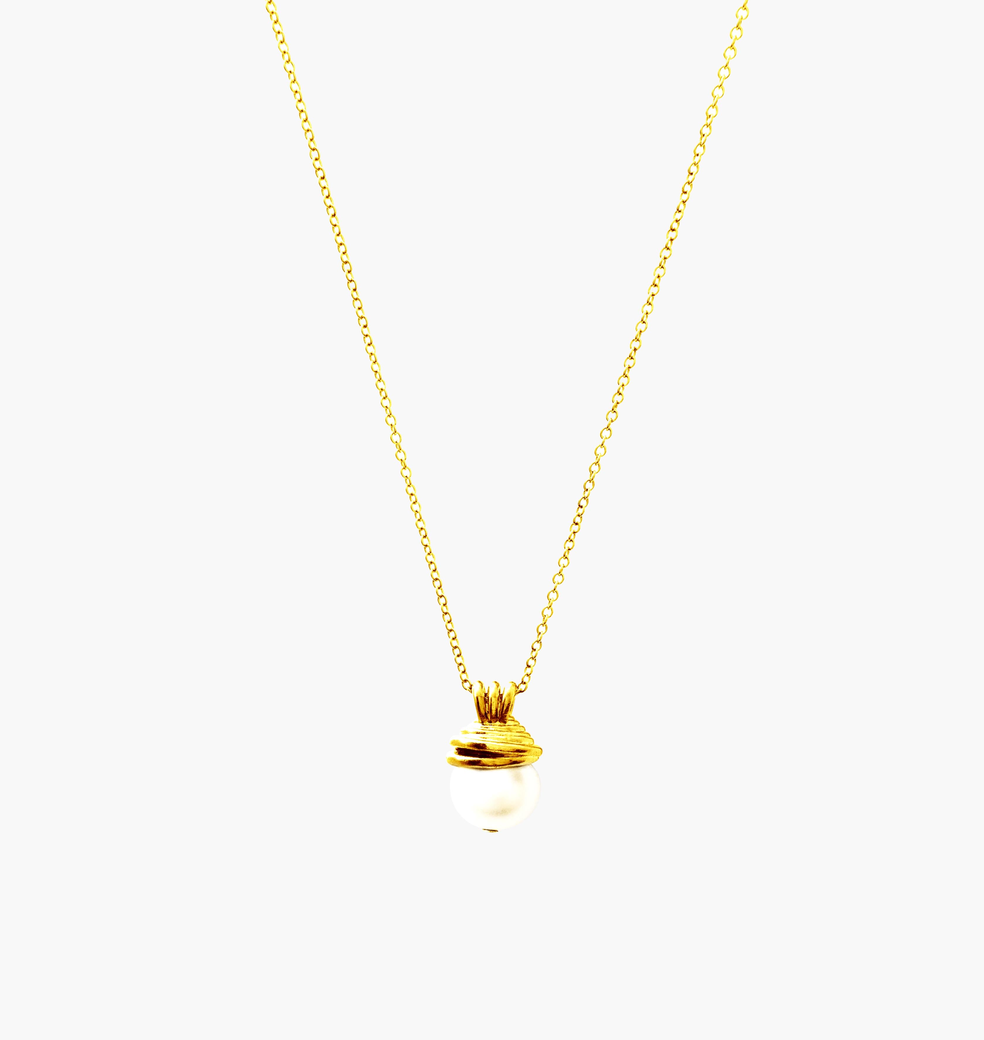 Necklace LILLY Small Pearl Pendent Gold