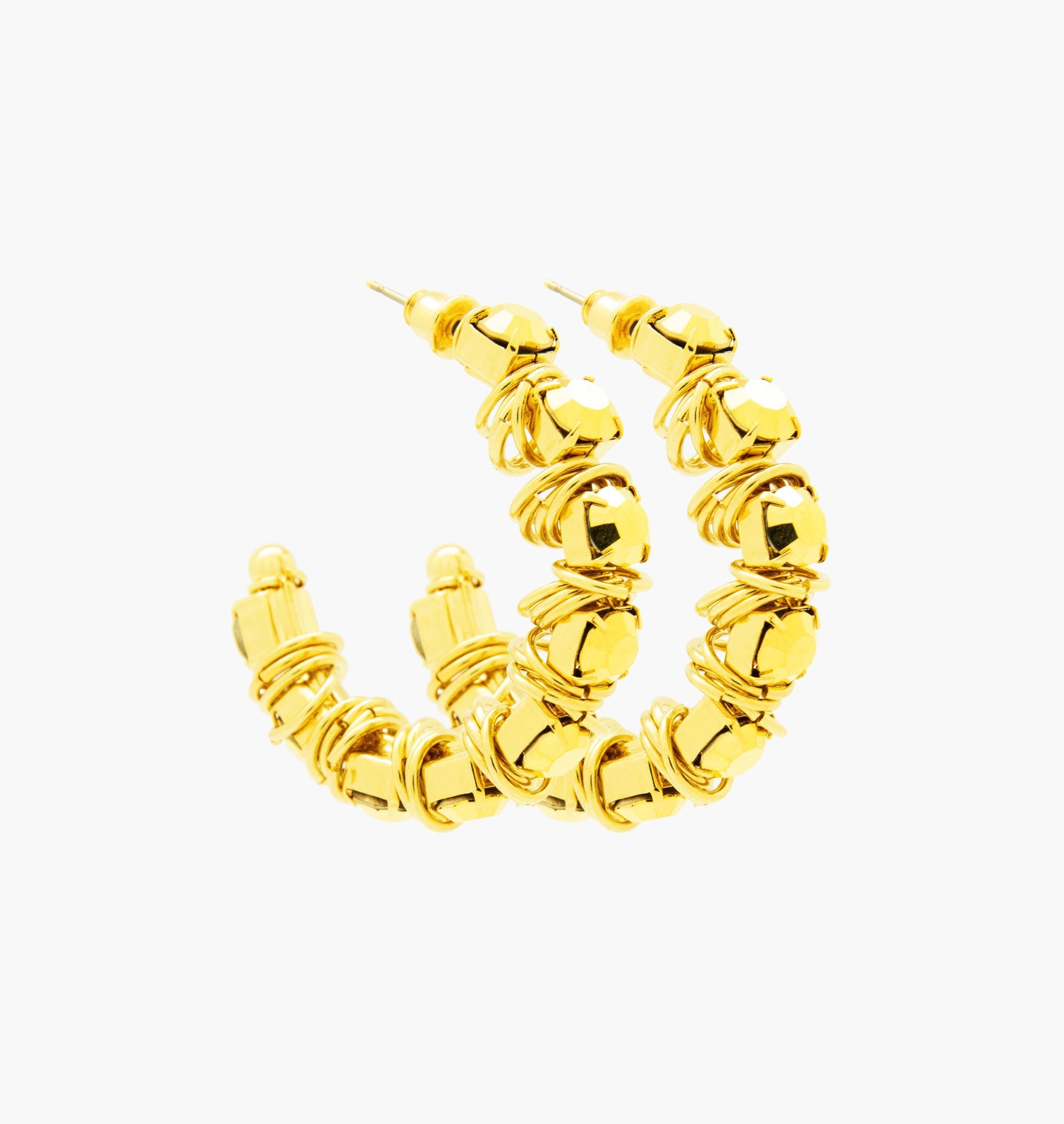 mouttoncollet moutton collet matthieu nicolas bijoux jewelry createurs mode fashion style tendance cristal crystals strass diamant diamond or18K carat tendance mode moderne qualite galeries lafayette 24S dior gucci or doré belgique france bracelet collier boucles d'oreille boheme chic creole aya nakamura