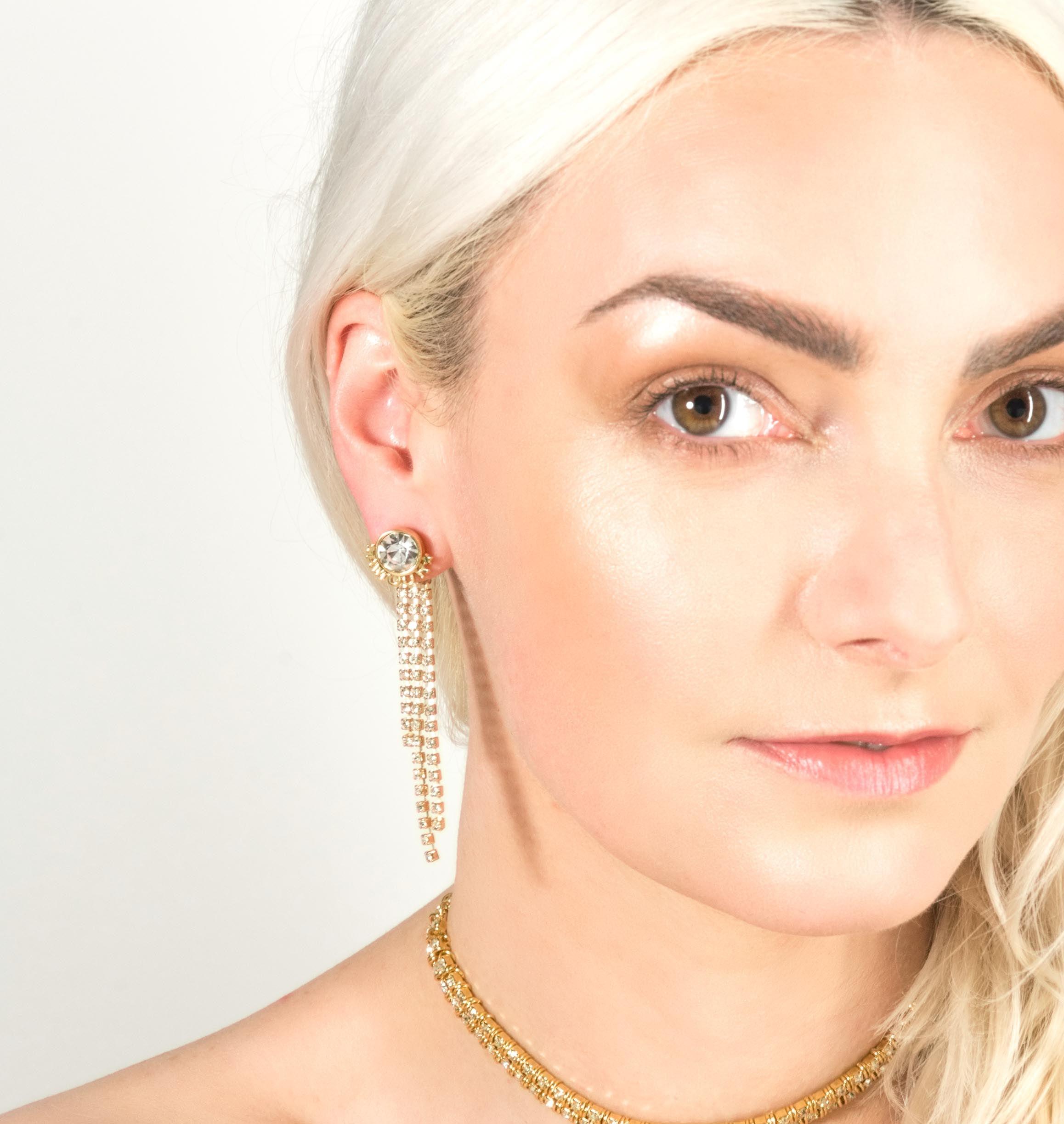 mouttoncollet moutton collet bijoux bijou createur paris belgique belge made in france italie, fashion mode tendance instabijoux instabijou, pdpaola louis vuitton gucci saint laurent chanel vogue aya nakamura cadeau coup de coeur, pandora histoiredor, amazone, cartier hermes maty boucles doreille bracelet collier galerie lafayette cleor dior messika gucci balenciaga cristal nacre perle doré anna wintour jewelry fashion crush luxe belgique belgium paris, bijoux mariage amour